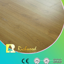 Suelo laminado absorbente grabado en relieve de 8.3mm E0 HDF AC3